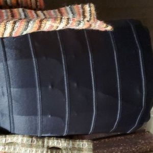 💣 Satiny black mini skirt